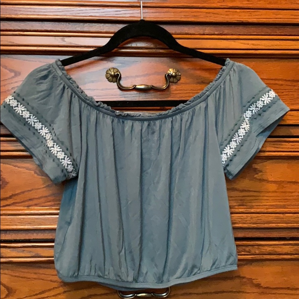 American Eagle Outfitters teal cropped t shirt - Picture 4 of 5